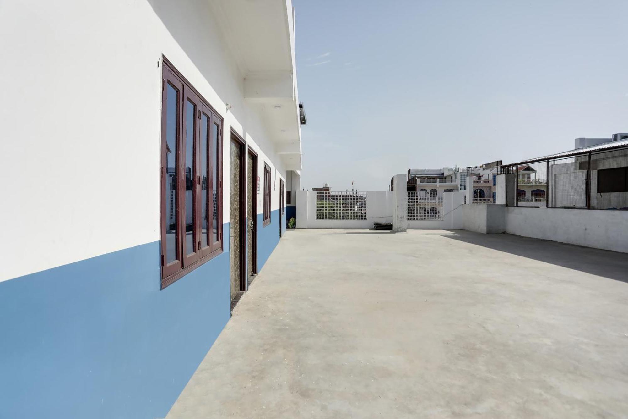 Hotel O Kiran Raj Palace Kanpur Extérieur photo